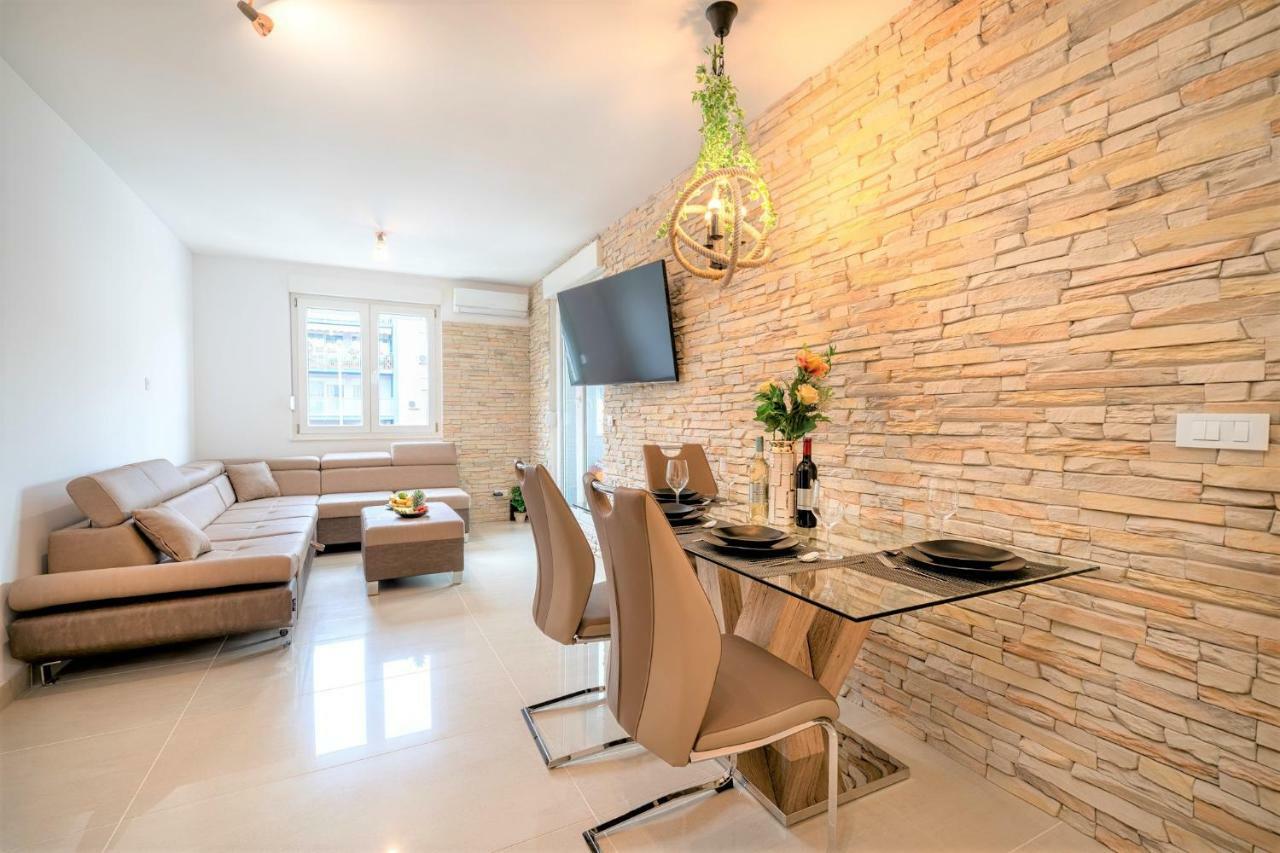 Luxury And Modern On The Main Appartement *